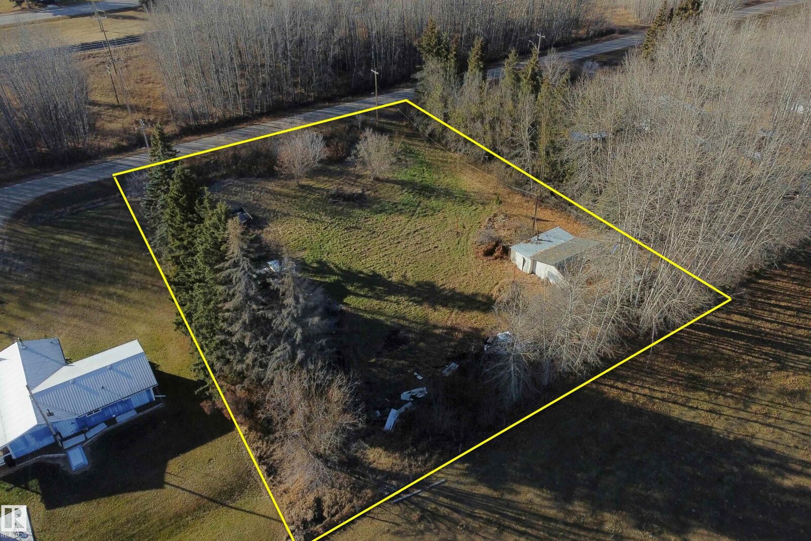 Property Photo:  5114 51 Avenue  AB T0G 0Y0 