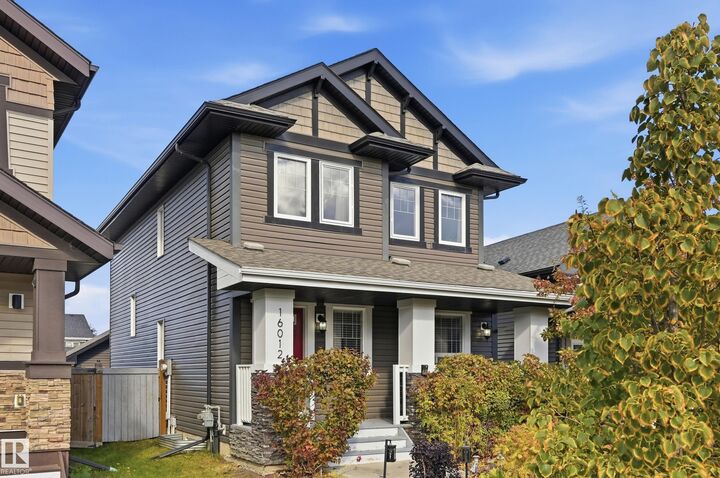 Property Photo:  16012 11 Avenue SW  AB T6W 2H6 
