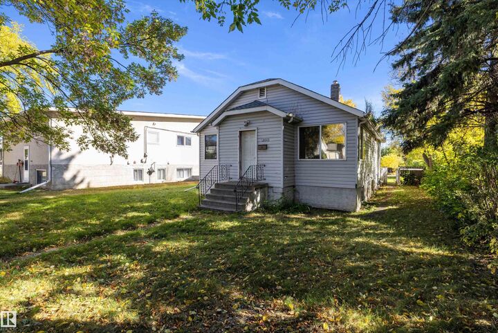 Property Photo:  12043 87 Street NW  AB T5B 3N4 
