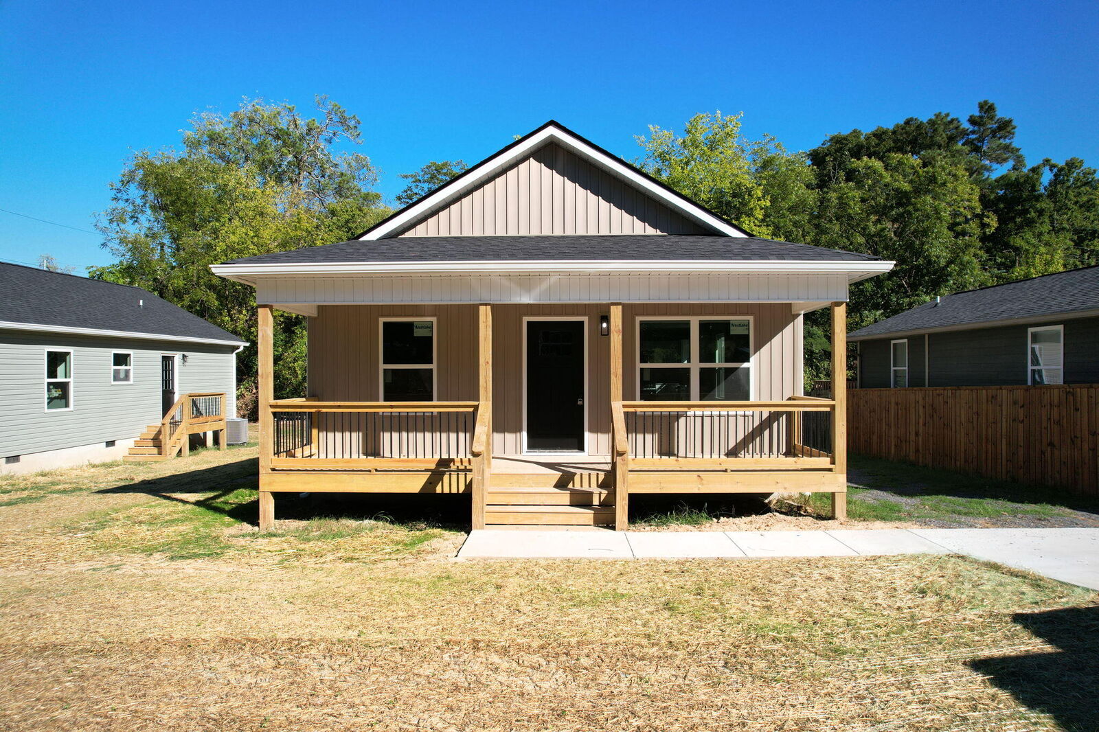 Property Photo:  1012 Tunnel Boulevard  TN 37411 