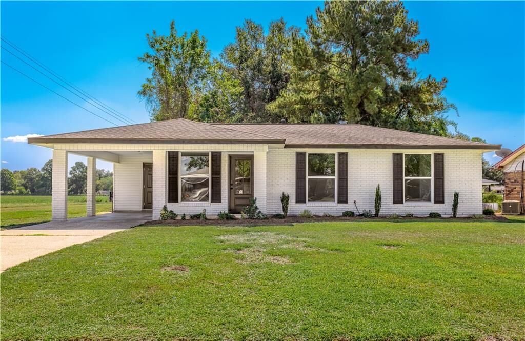 Property Photo:  5503 Larkspur Drive  LA 71303 