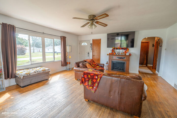 Property Photo:  2350 Newton Street  IN 46405 