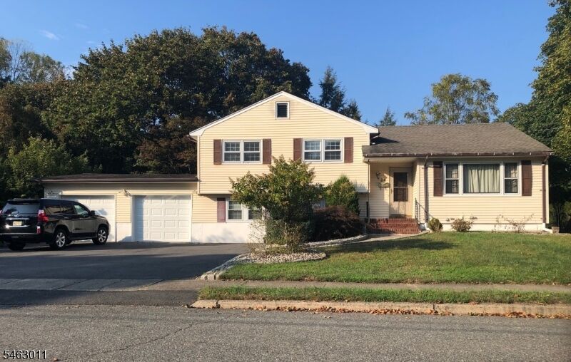 Property Photo:  34 Cathy Ann Ct  NJ 07470 