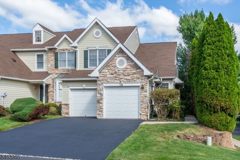 Property Photo:  268 Patriot Hill Drive  NJ 07920 