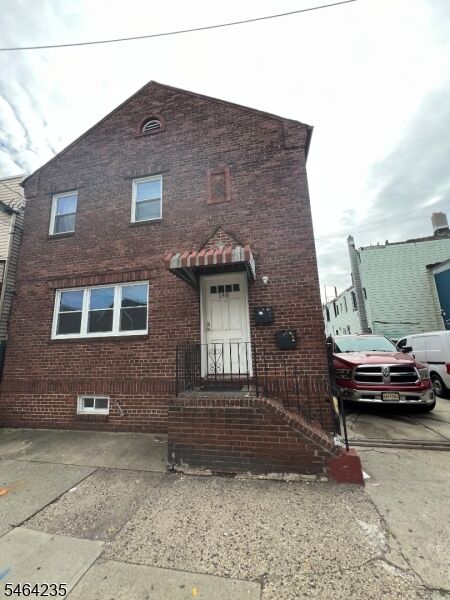 Property Photo:  190 Jefferson St  NJ 07105 
