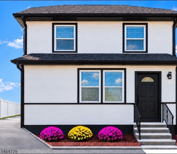 Property Photo:  17 Whittlesey Ave  NJ 07052 