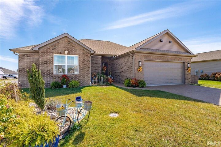 Property Photo: 7521 Brinkley Court IN 47715