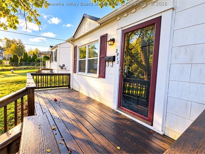 Property Photo:  2913 Pence Street  WV 52303 