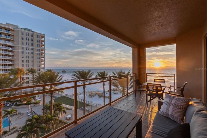 Property Photo:  11 Baymont Street 703  FL 33767 