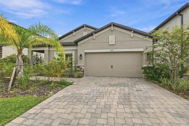 Property Photo:  2952 Marine Grass Drive  FL 33598 