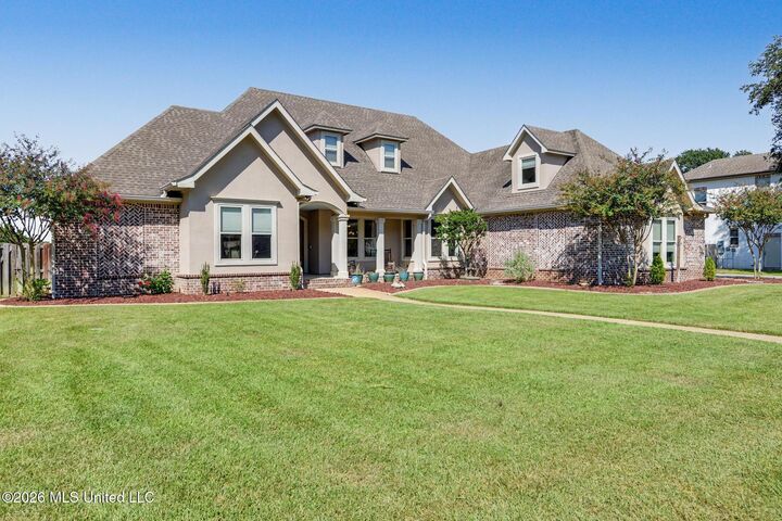 Property Photo:  3008 Oakleigh Circle  MS 39564 