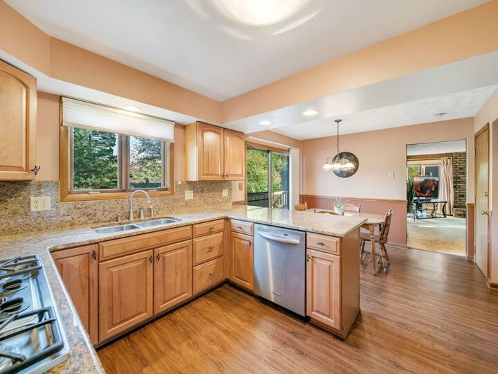 Property Photo:  1011 Iroquois Drive  IL 60123 