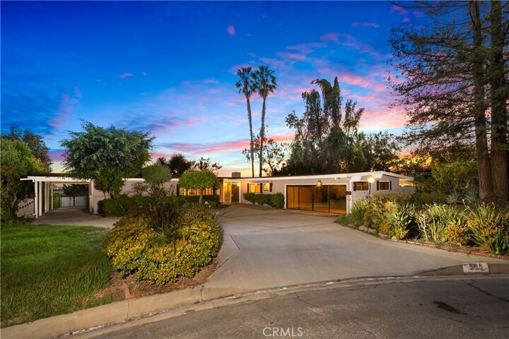 Property Photo:  595 Rim Road  CA 91107 