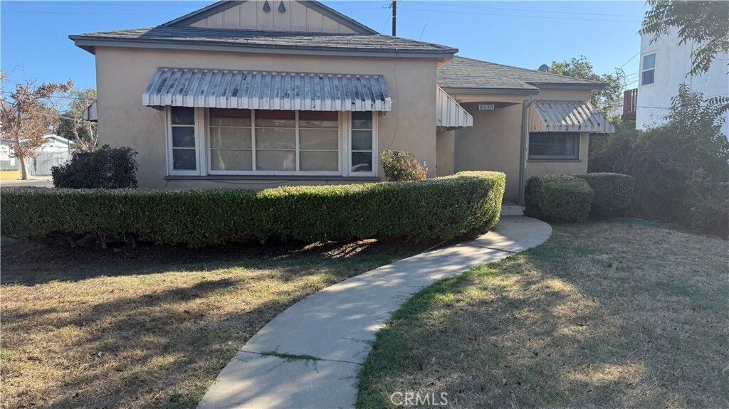 Property Photo:  1802 W 35th Place  CA 90018 