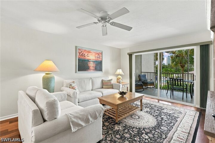 Property Photo: 360 Horse Creek Drive 207 FL 34110