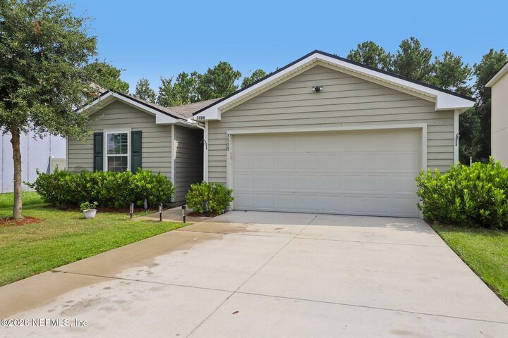 Property Photo: 3508 Lawton Place FL 32043