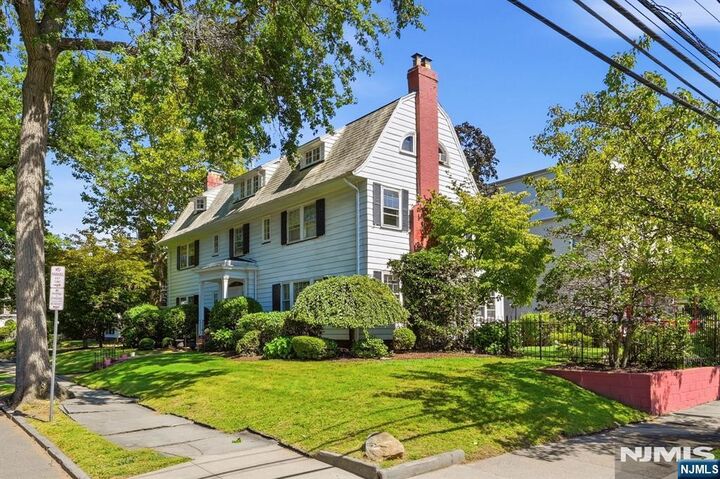 Property Photo: 415 Ridge Street NJ 07104