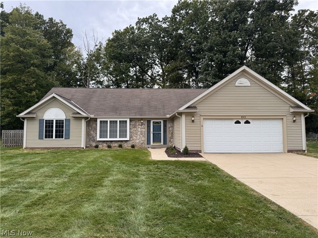 Property Photo: 8912 Isabelle Lane OH 44056