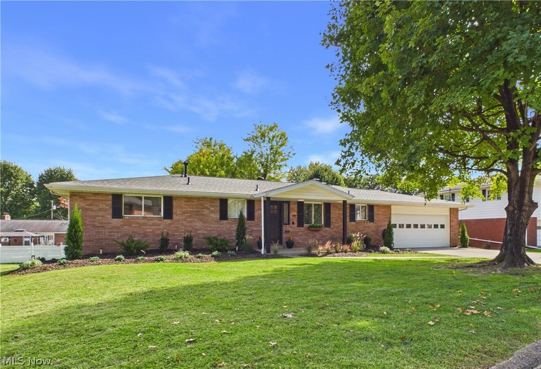 Property Photo:  129 Morningside Circle  WV 26101 