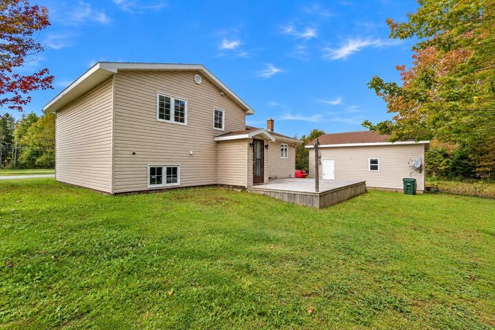 Property Photo:  255 Weidner Drive  NS B1S 1V4 