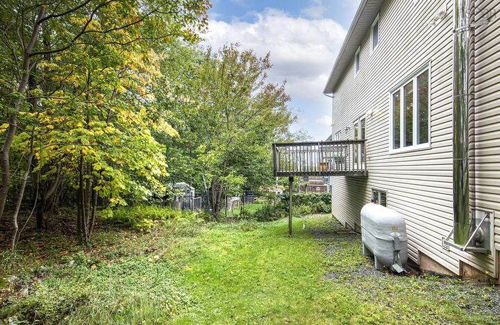 Property Photo:  53 Oceanview Drive  NS B4A 4C4 