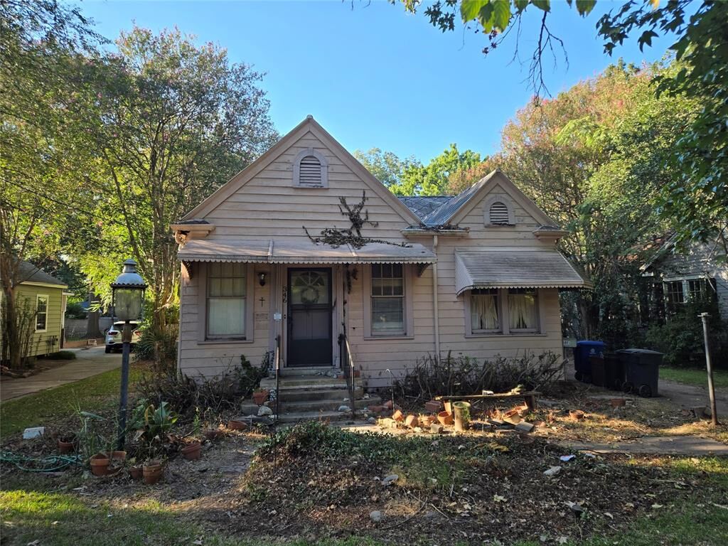 Property Photo:  346 Albany Avenue  LA 71105 