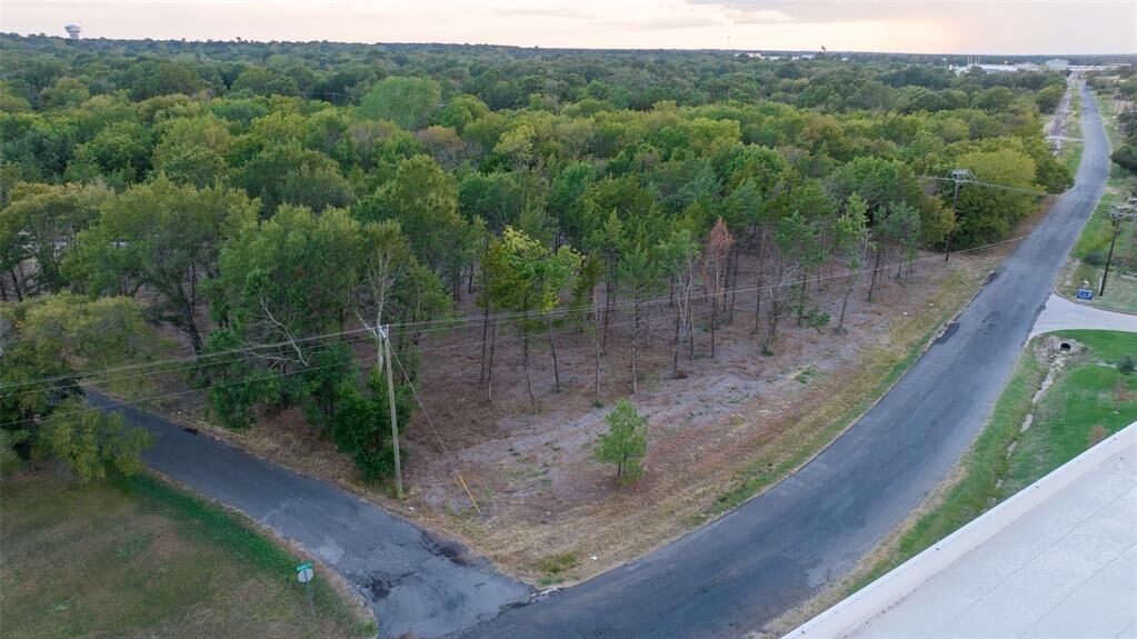 Property Photo:  11 Center Street  TX 75460 