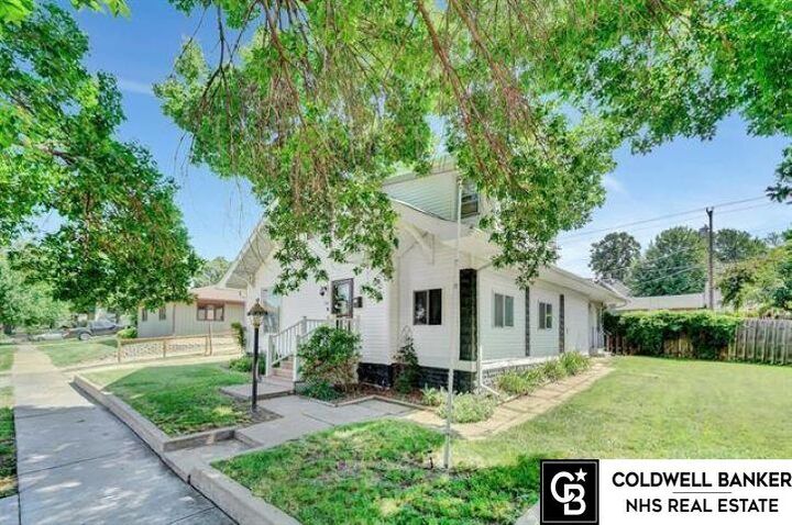Property Photo: 714 N Iowa Avenue NE 68467