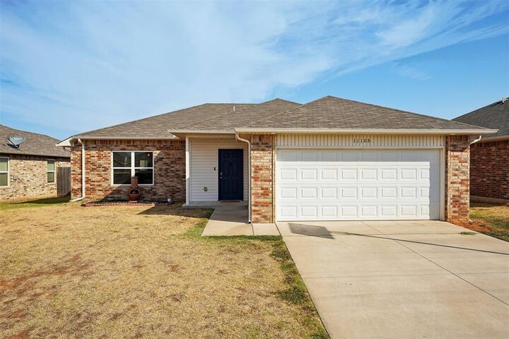 Property Photo: 11105 NW 98th Street OK 73099