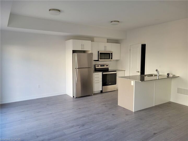 Property Photo:  205 West Oak Trail #50  ON N2R 0R9 