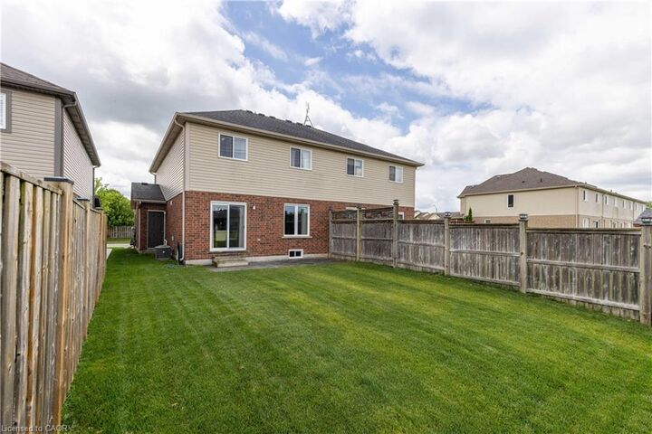 Property Photo:  8625 Upper Canada Drive  ON L2G 0H7 