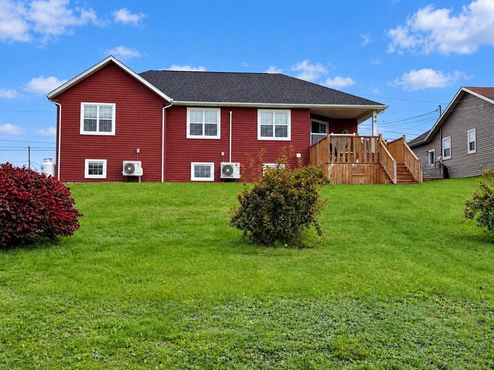 Property Photo:  21 Hillside Meadows Drive  PE C0A 1H4 