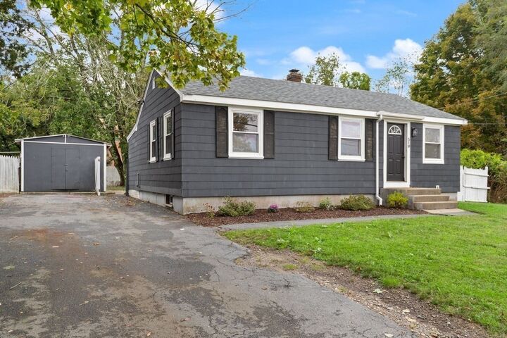 Property Photo:  519 Turnpike St  MA 02375 