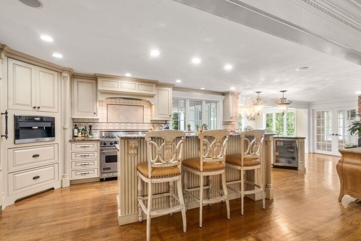Property Photo:  674 South Street  MA 01545 