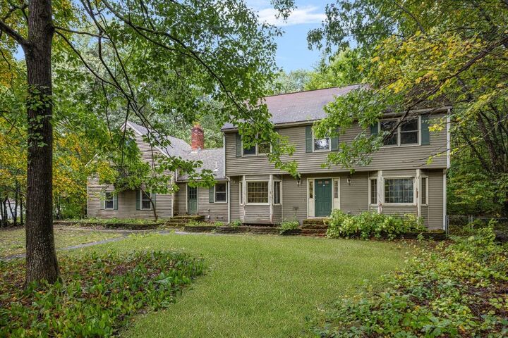 Property Photo:  16 Wildwood Circle  MA 01529 