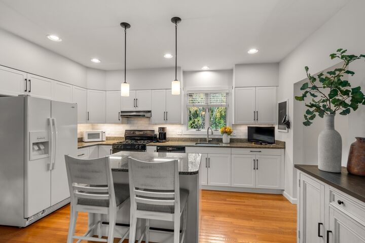 Property Photo:  38 Hawthorne Rd  MA 01778 