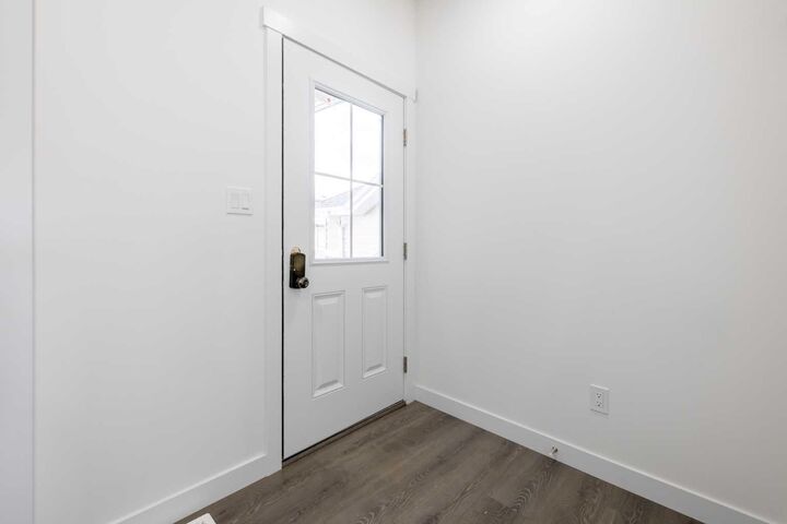 Property Photo:  721 Clearview Green  AB T2P 2G7 