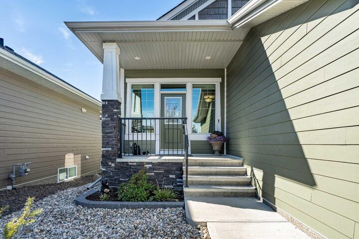 Property Photo:  152 Ranch Road  AB T1S 0P4 