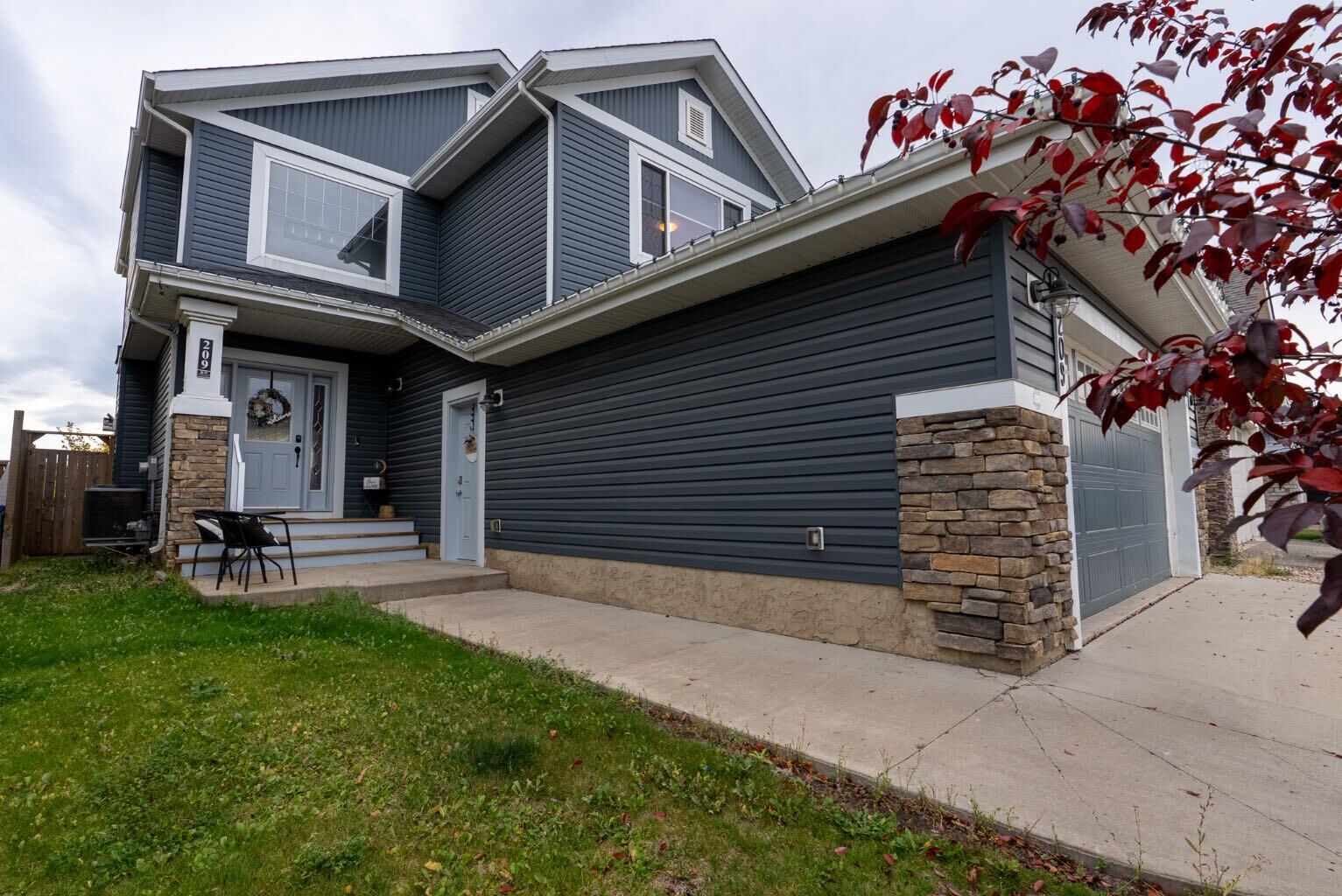 Property Photo:  209 Blackburn Drive  AB T9K 0X5 