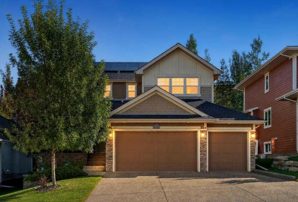 Property Photo:  12 Crestridge Rise SW  AB T3B 0M1 