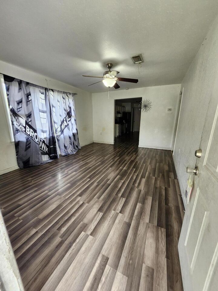 Property Photo:  1100 Westwood Dr  LA 71446 