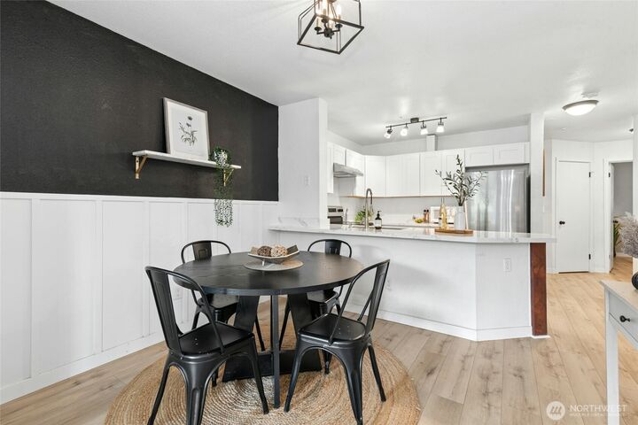 Property Photo: 17300 91st Avenue NE B101 WA 98011