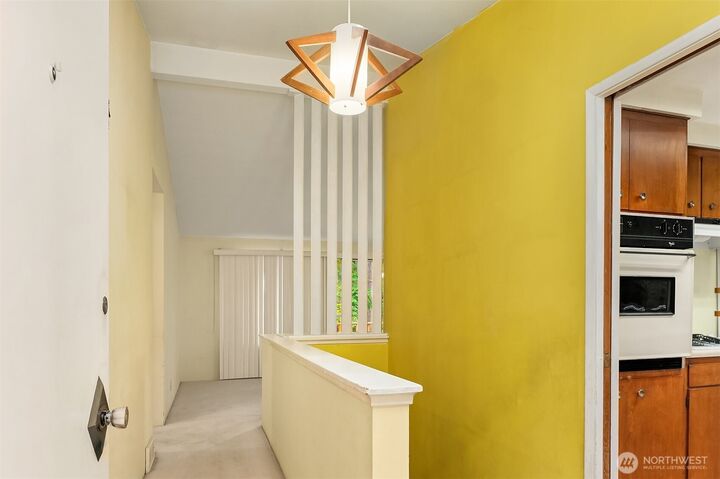 Property Photo:  5653  125th Avenue SE  WA 98006 