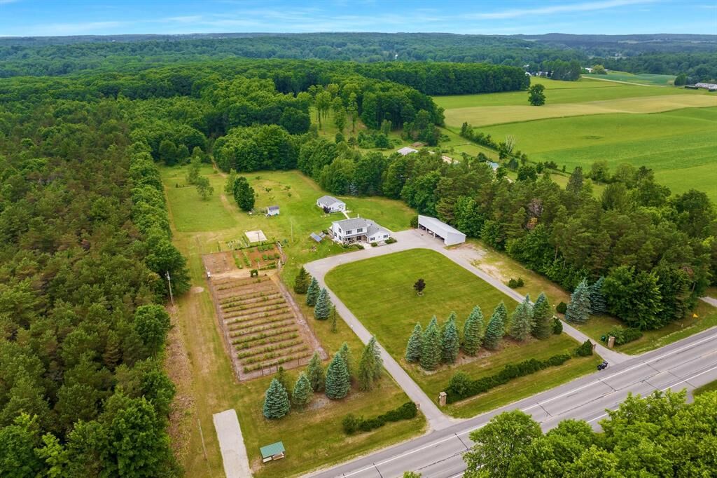 Property Photo:  9270 S M-37  MI 49620 