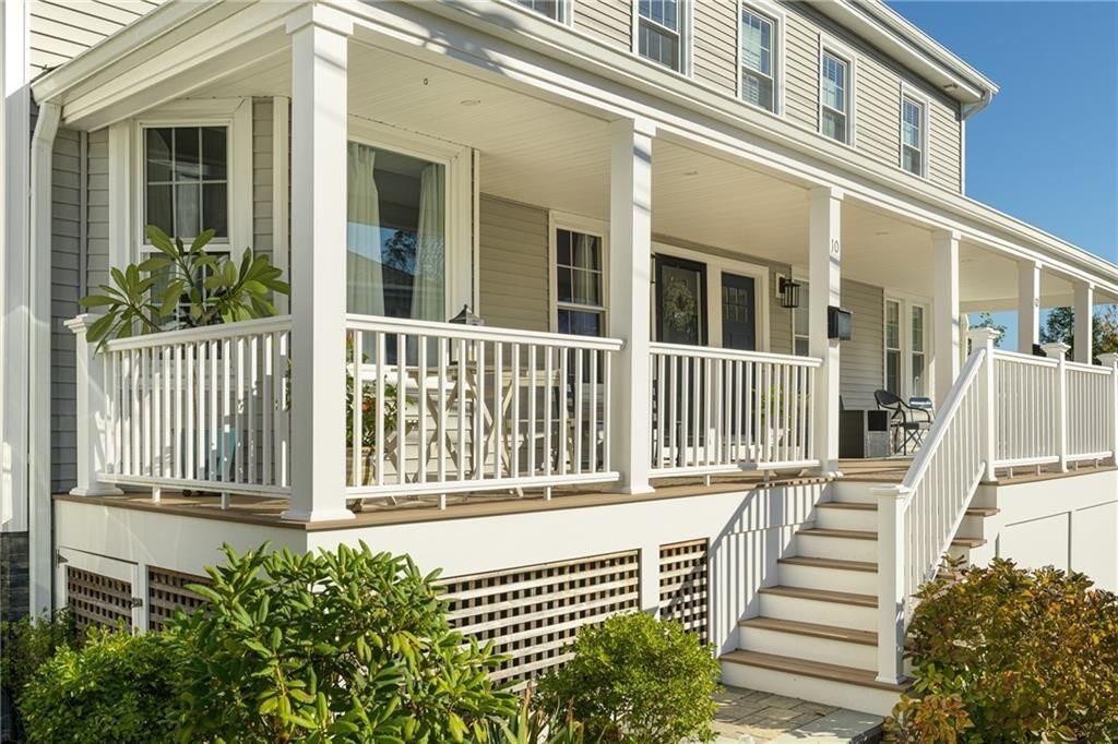 Property Photo:  10 Champlin Street 10  RI 02840 