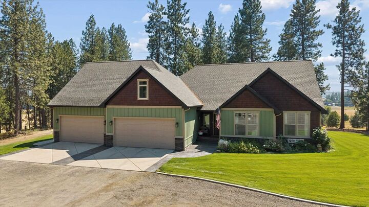 Property Photo: 5055C S Swenson Rd WA 99006