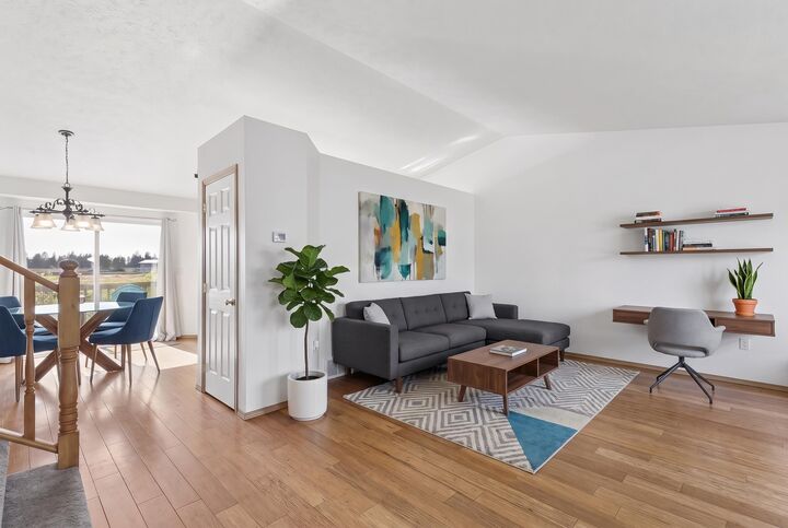 Property Photo: 1007 N Stanley St WA 99022