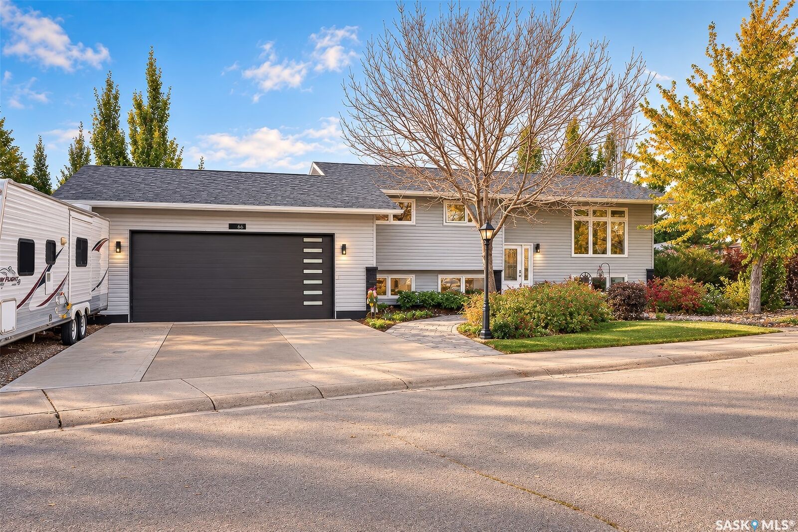 Property Photo:  66 Edelweiss Crescent  SK S6J 1E5 