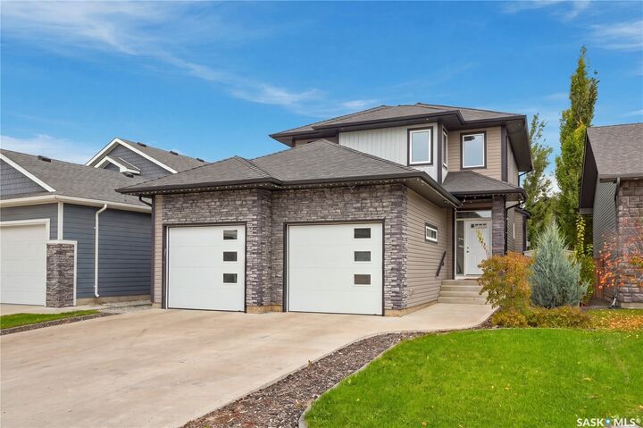 Property Photo:  1415 Pringle Crescent  SK S7T 0S6 