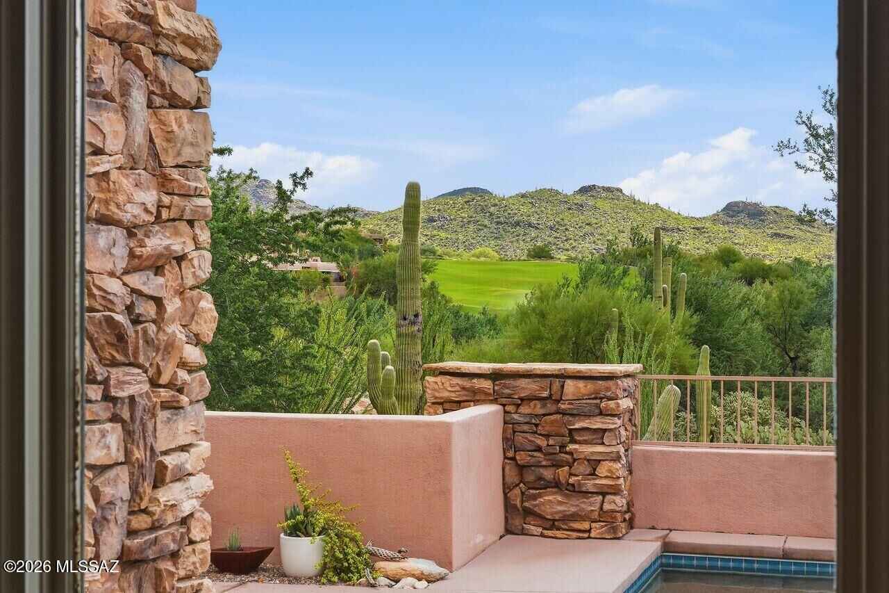 Property Photo:  14125 N Gallery Place  AZ 85658 
